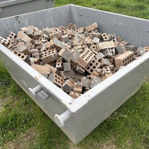 Brick & Tile Recyclable Material